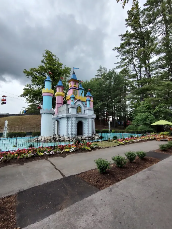 Six Flags Great Escape Lodge & Indoor Waterpark 3