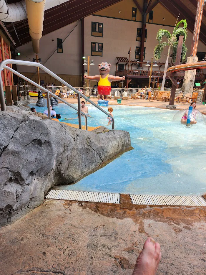 Six Flags Great Escape Lodge & Indoor Waterpark 8