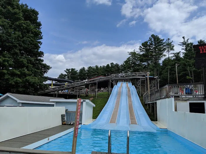 Zoom Flume Water Park 2