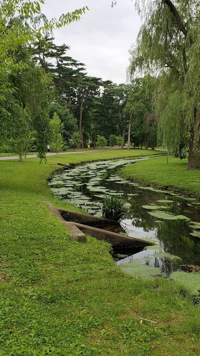 Arthur J. Hendrickson Park 6