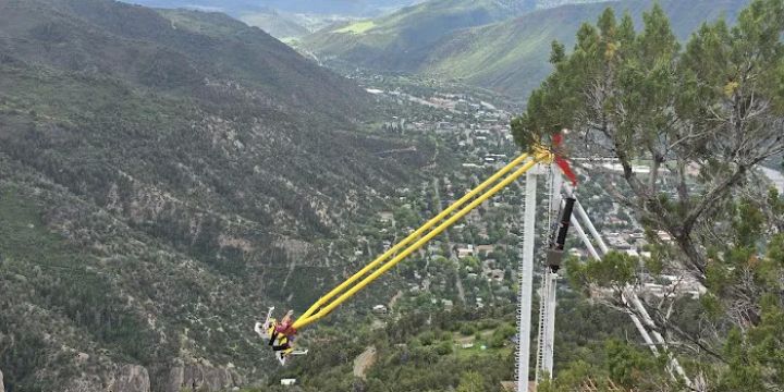 Giant Canyon Swing