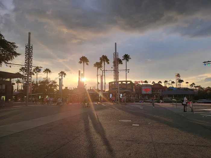 Universal Studios Florida Lost and Found 1