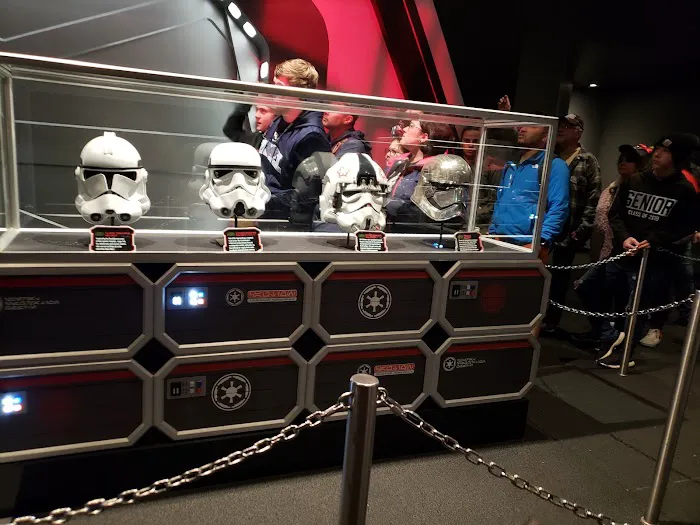 Star Wars Launch Bay 0