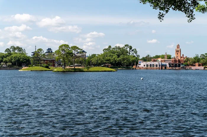 World Showcase Lagoon 7