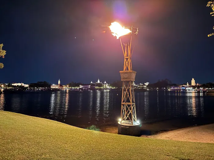 World Showcase Lagoon 0