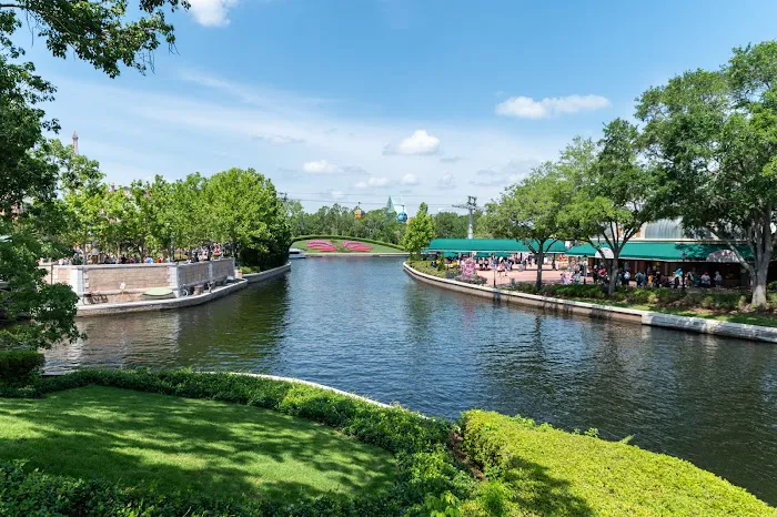 World Showcase Lagoon 8