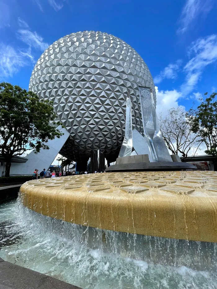 Epcot 3