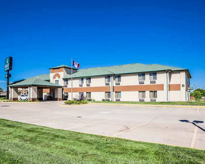 Quality Inn & Suites Altoona - Des Moines 6