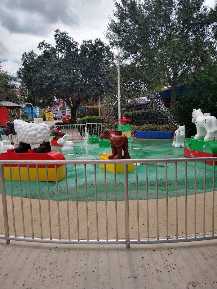 LEGOLAND® Parking 6