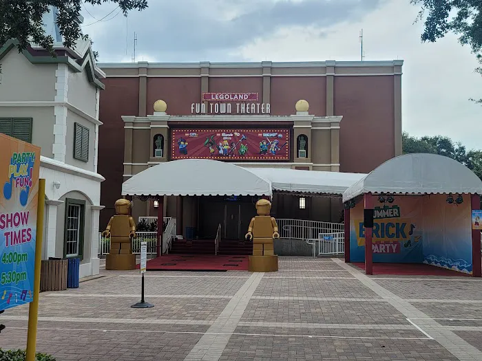 LEGOLAND Fun Town Theater 5