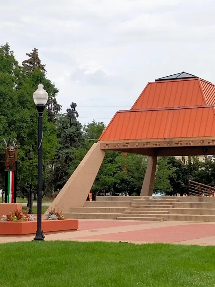 La Raza Park 0