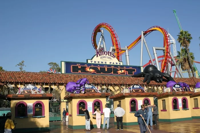 Knott's Berry Farm 3