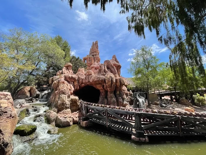 Big Thunder Mountain Railroad 2