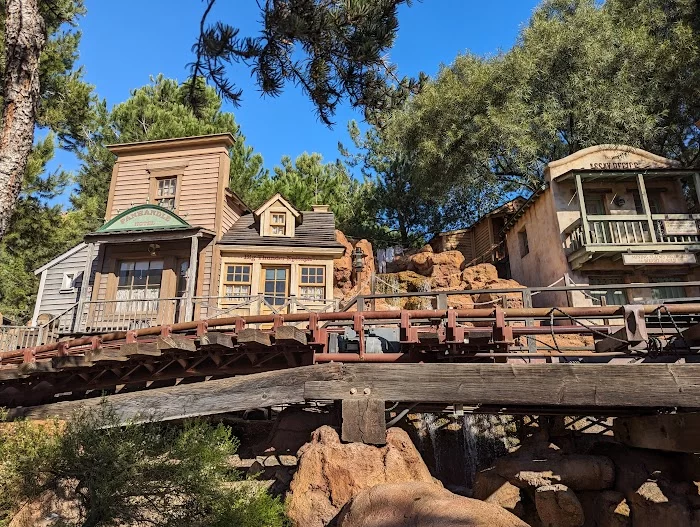 Frontierland 9