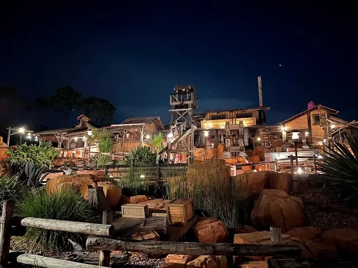 Frontierland 8