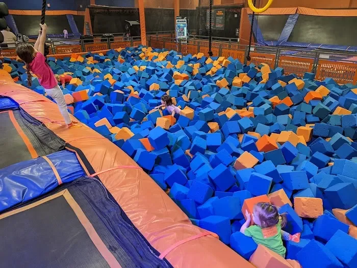 Sky Zone Cutler Bay 5