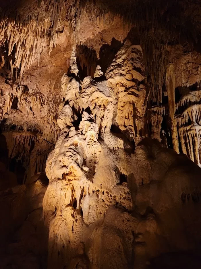 Natural Bridge Caverns 0