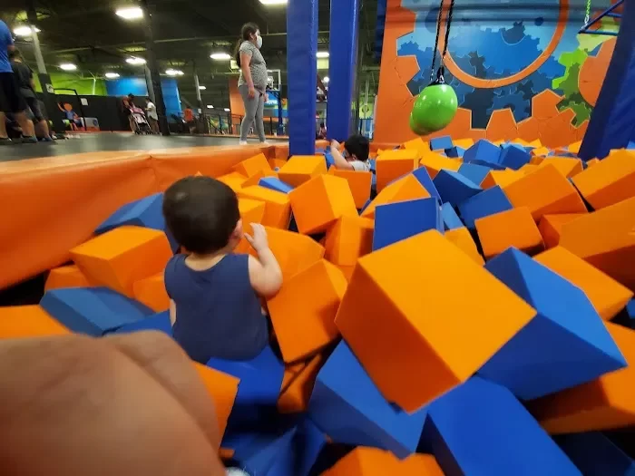 Flip'z Trampoline & Family Fun Park 3