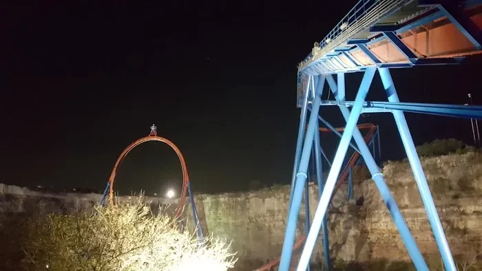 SUPERMAN™: Krypton Coaster 8