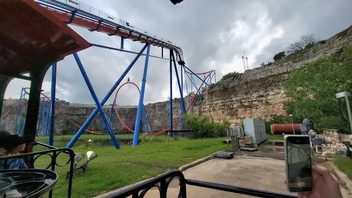 SUPERMAN™: Krypton Coaster 9