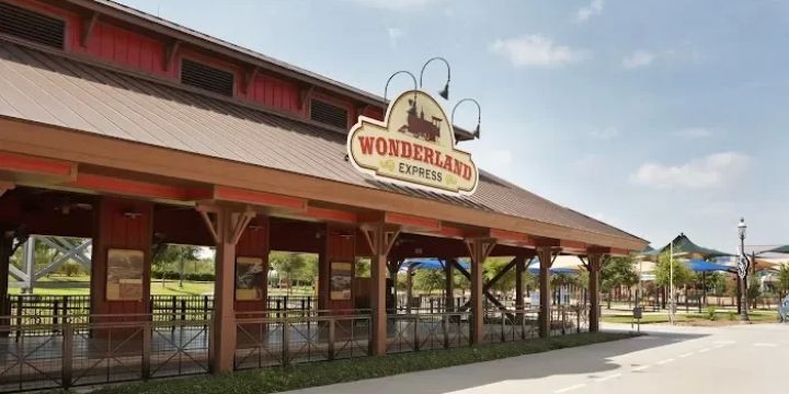 Wonderland Express @MorgansWonderland