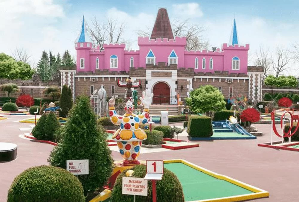 Best Mini Golf Attractions for Kids in the US