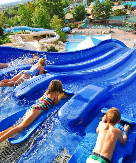 Water Slides and Attractions in US Water Parks: Your Ultimate Guide to the Best Parks for Family Fun