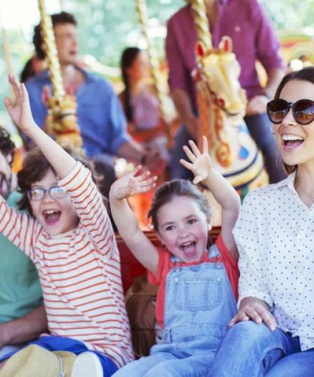 What to Bring to a Theme Park for a Family Trip: Ultimate Packing Guide