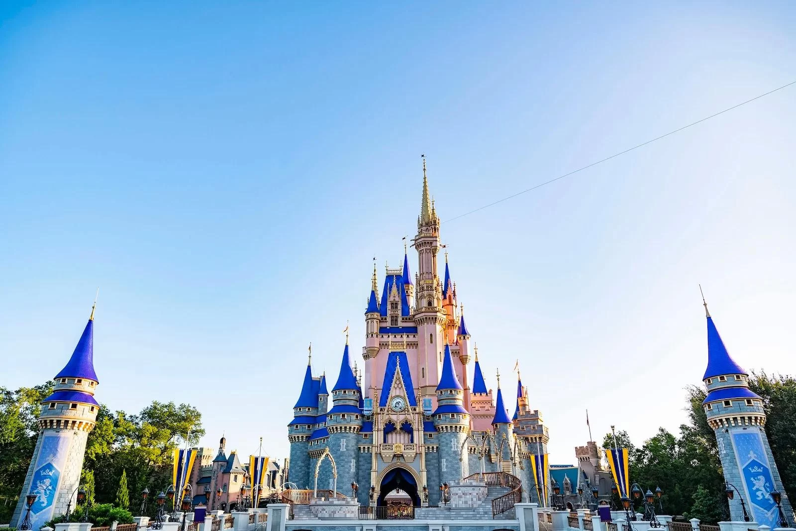 Tips for Planning a Disneyland and Disney World Trip: Ultimate Guide for an Unforgettable Vacation