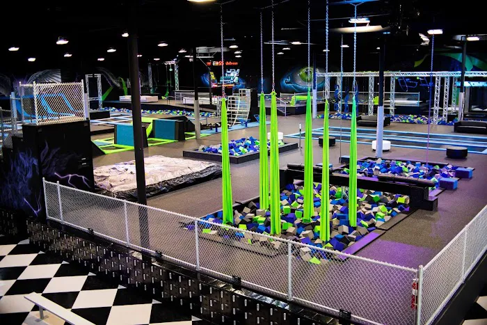 Sky Zone Trampoline Park 5