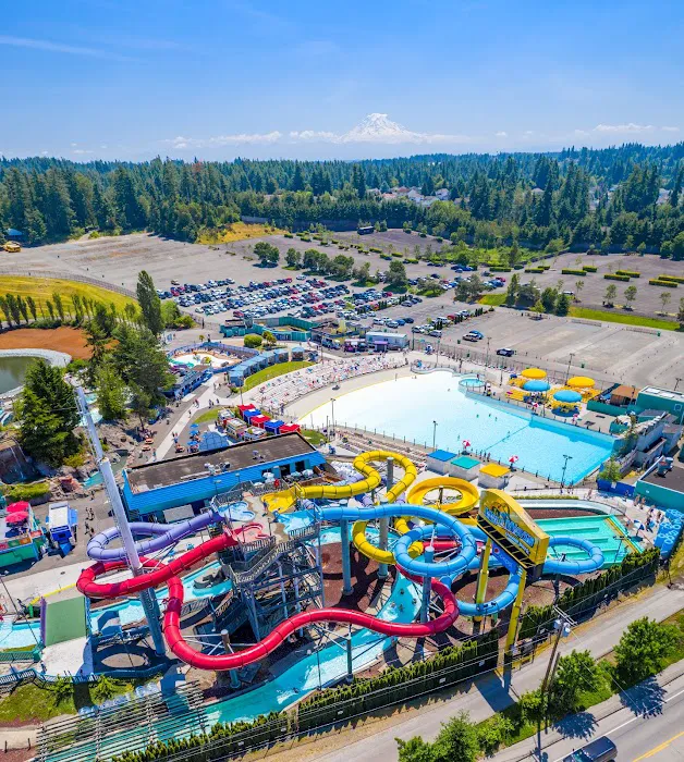 Wild Waves Theme and Water Park 7