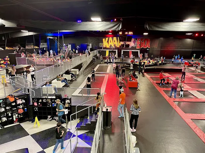 Sky Zone Trampoline Park 5