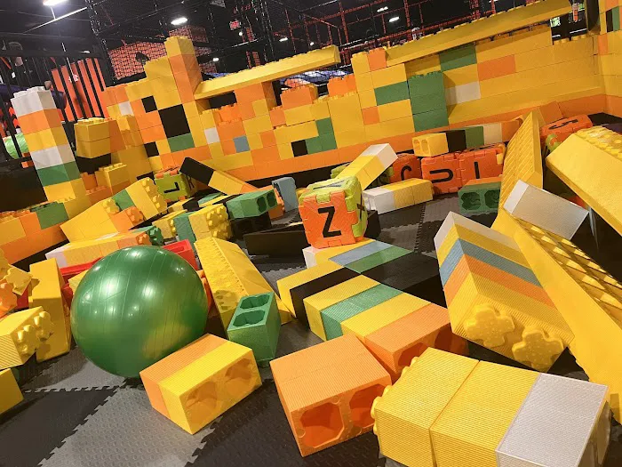Nova Trampoline Park 9