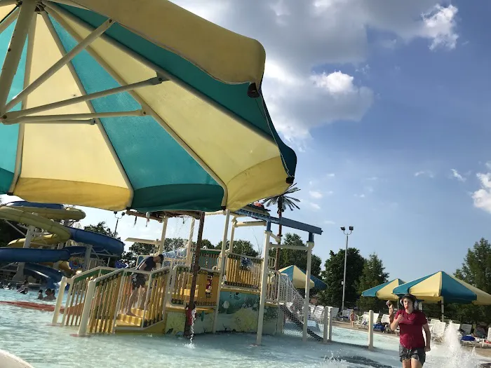 Calypso Cove Family Waterpark 0