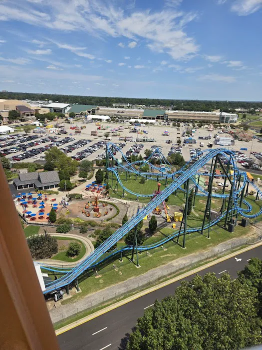 Kentucky Kingdom Theme & Water Park 3