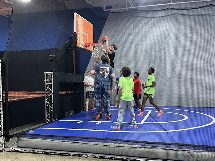 Sky Zone Trampoline Park 4