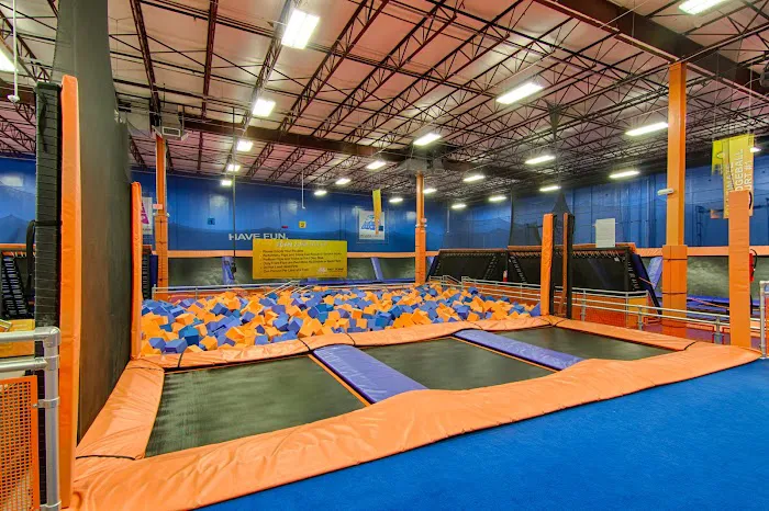 Sky Zone Trampoline Park 5
