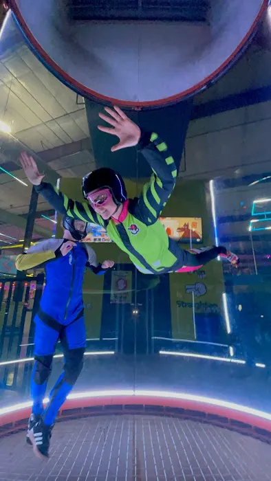 UA Indoor SkyDiving 1