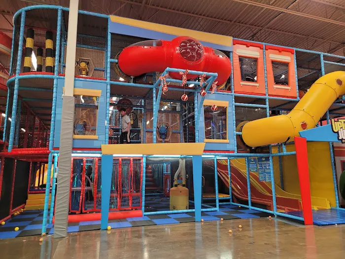 UPTOWN JUNGLE FUN PARK | Sandy, UT 2