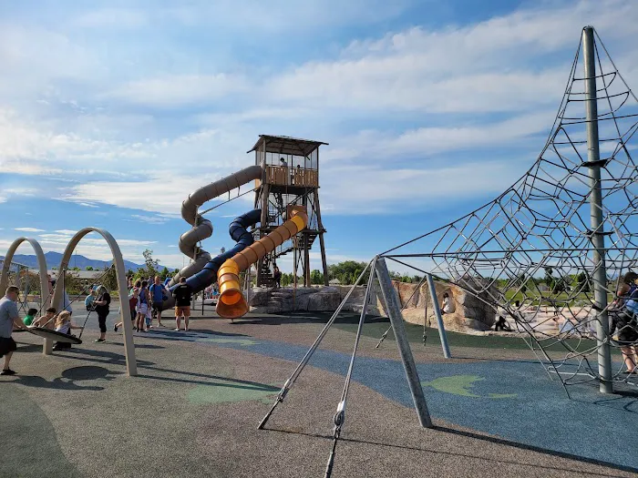 Ron Wood Regional Park Splash Pad 0