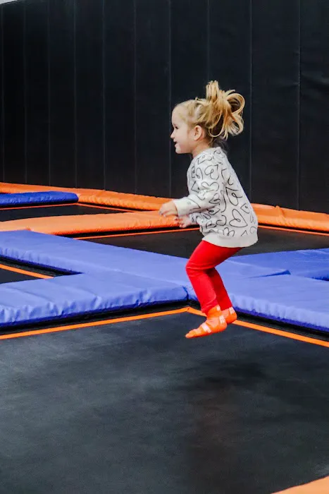 Sky Zone Trampoline Park 3