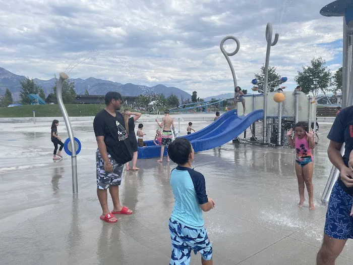 Vineyard Grove Park Splash Pad 6