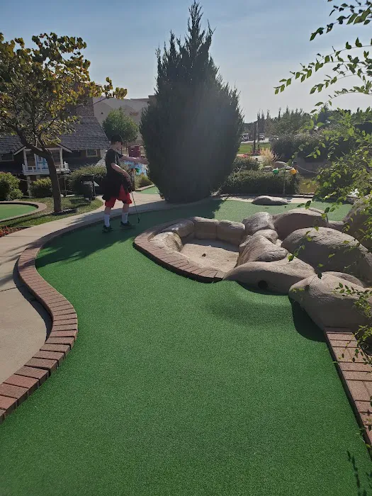Boondocks Food and Fun - Kaysville 2