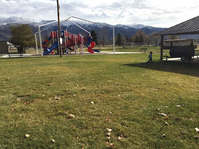Centennial Park Splash Pad (On Base) 0
