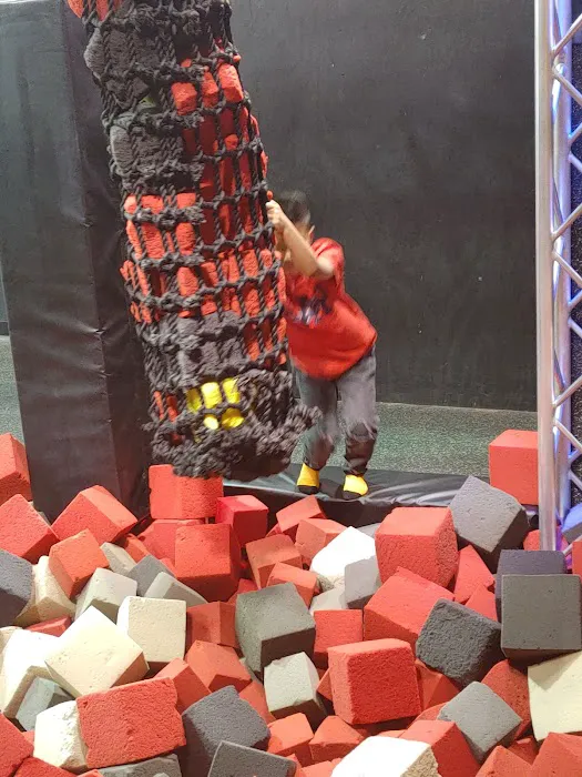 Sky Zone Trampoline Park 3