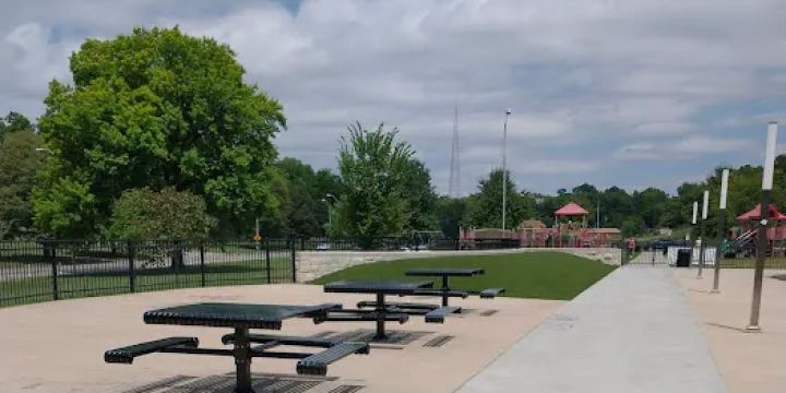 Gillham Sprayground