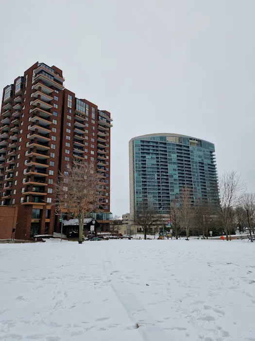 Scioto Mile Fountain 2