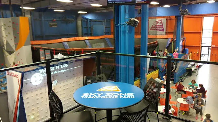 Sky Zone Trampoline Park 5