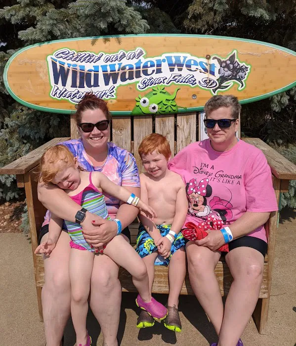 Wild Water West Waterpark and Flamingo Falls Campground 7