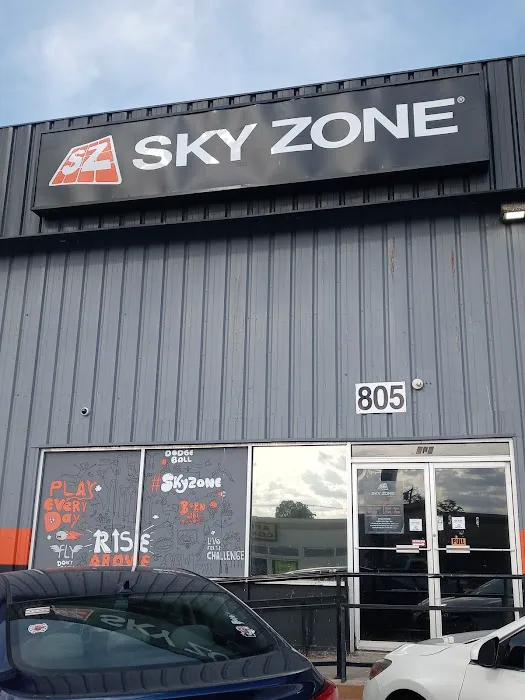 Sky Zone Trampoline Park 5